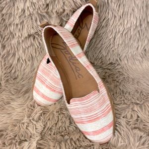 Zodiac Canvas loafers size 8.5